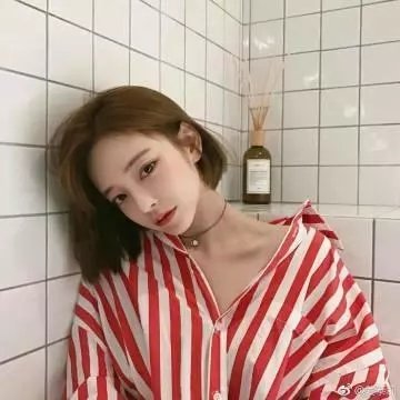 女税务员